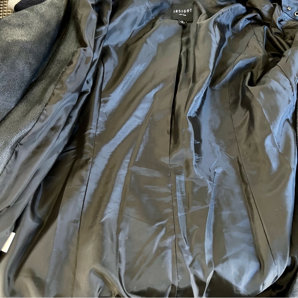 NEW INSIGHT TEXTURED FAUX LEATHER JACKET - Picture 13 of 13